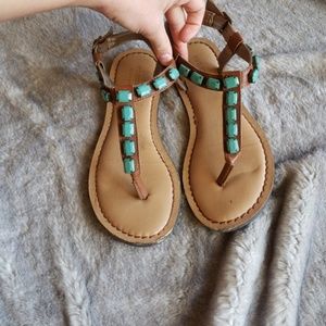 Sonoma sandals
